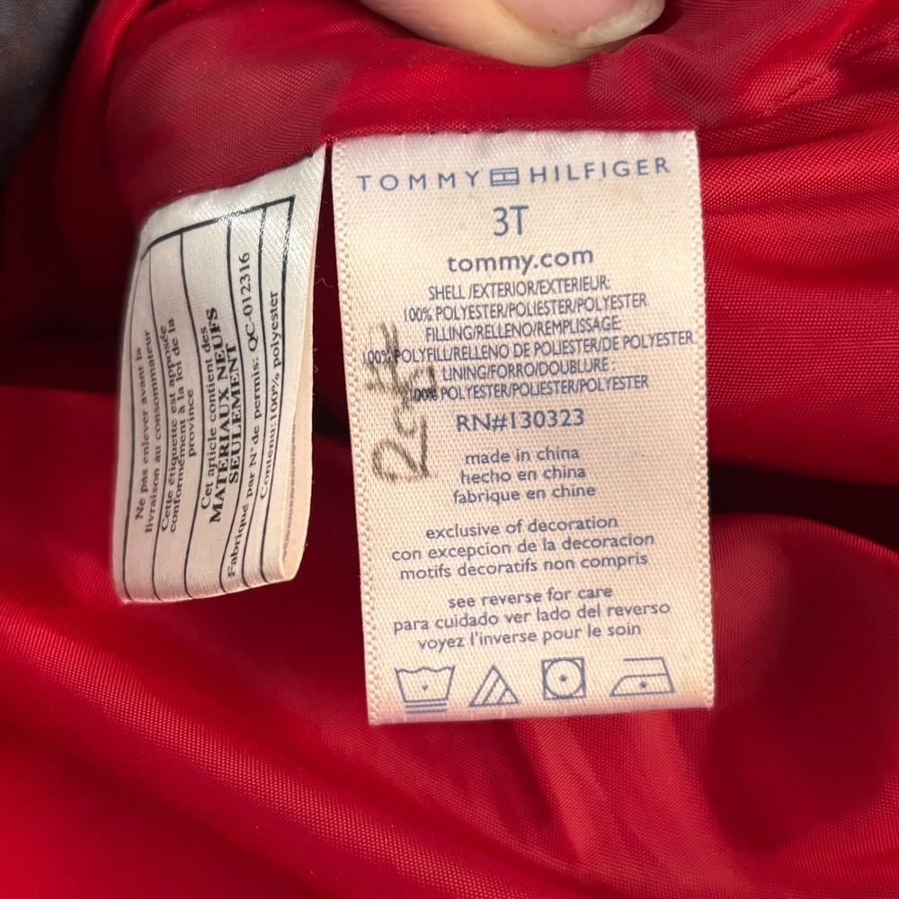 Kids‎ Tommy Hilfiger Plaid Puffer Vest Red Lined Size 3T - Picture 8 of 10